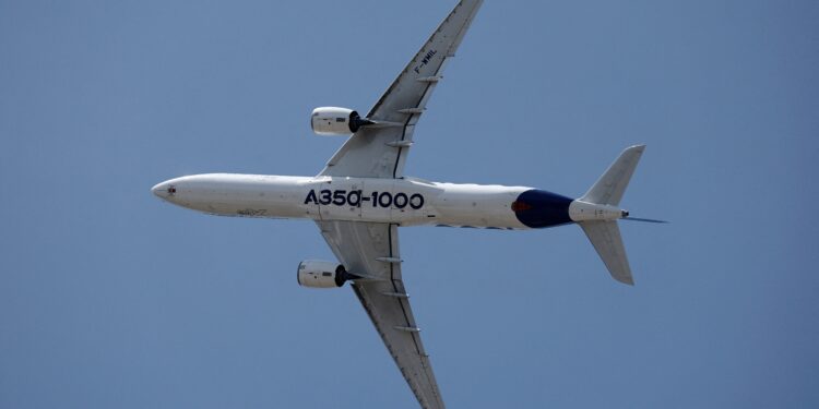 China adia entregas da Airbus para pressionar Europa sobre aviões chineses