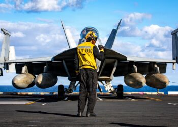 Emirados se somam a sauditas e Catar ao pedir que Trump não recomece a guerra