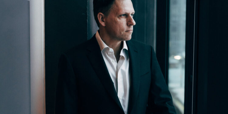 Por que o bilionário Peter Thiel está se mudando para a Argentina