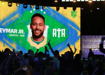Neymar desfalca em amistosos e deve perder estreia na Copa por lesão na panturrilha