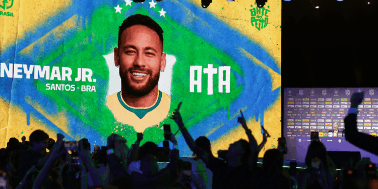 Neymar desfalca em amistosos e deve perder estreia na Copa por lesão na panturrilha